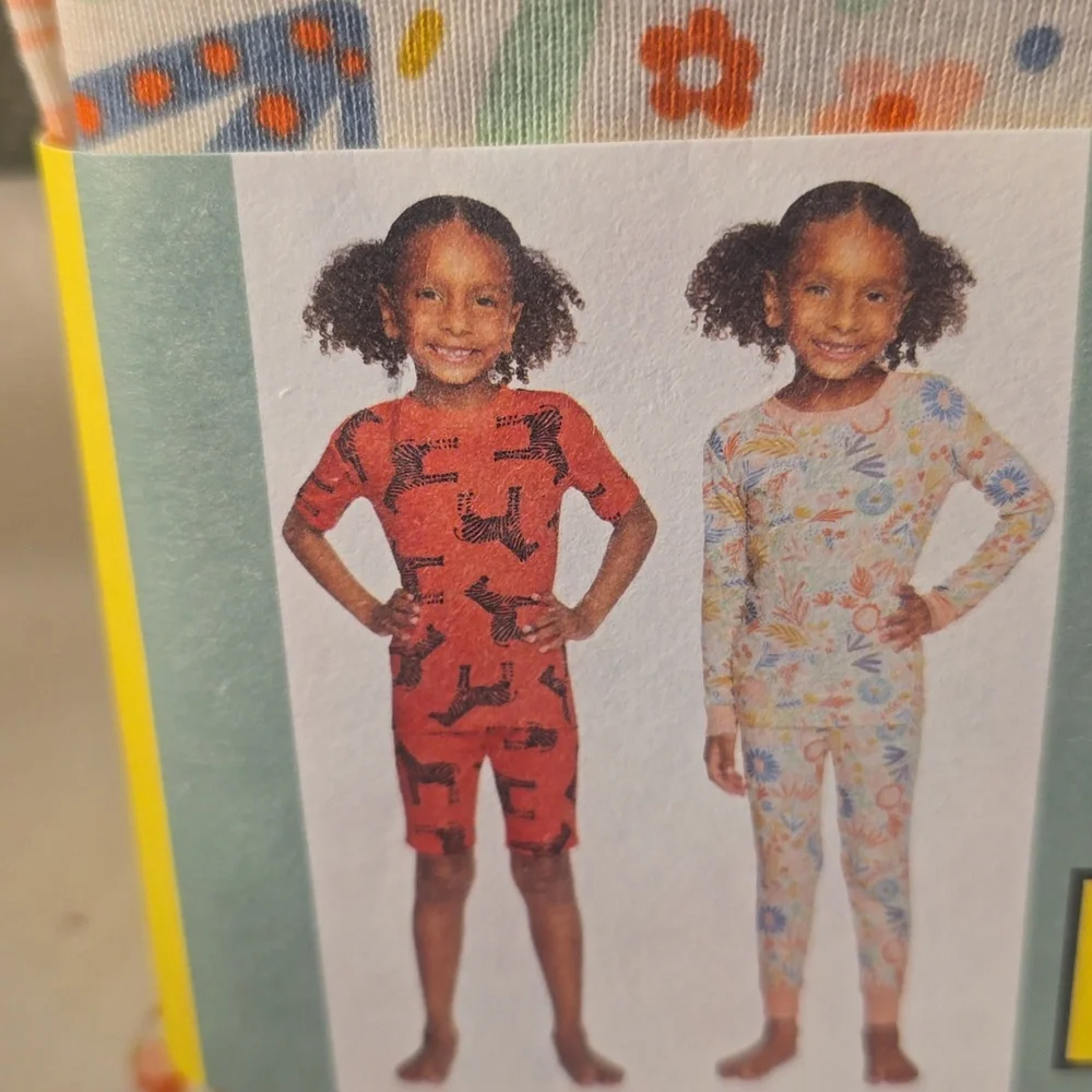 Charlie & Scout Kids 4 Piece Pajama Set Size 5 NWT